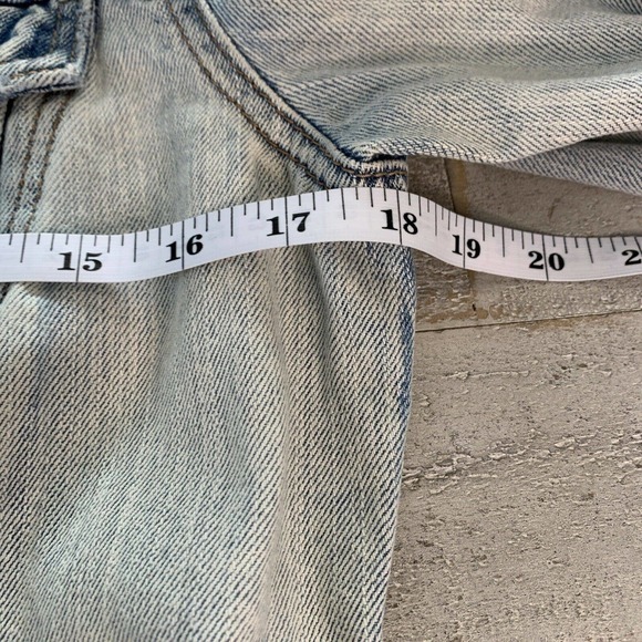 Women’s American Eagle Denim Jean Jacket Cropped Medium Distressed Light Wash - Picture 5 of 7